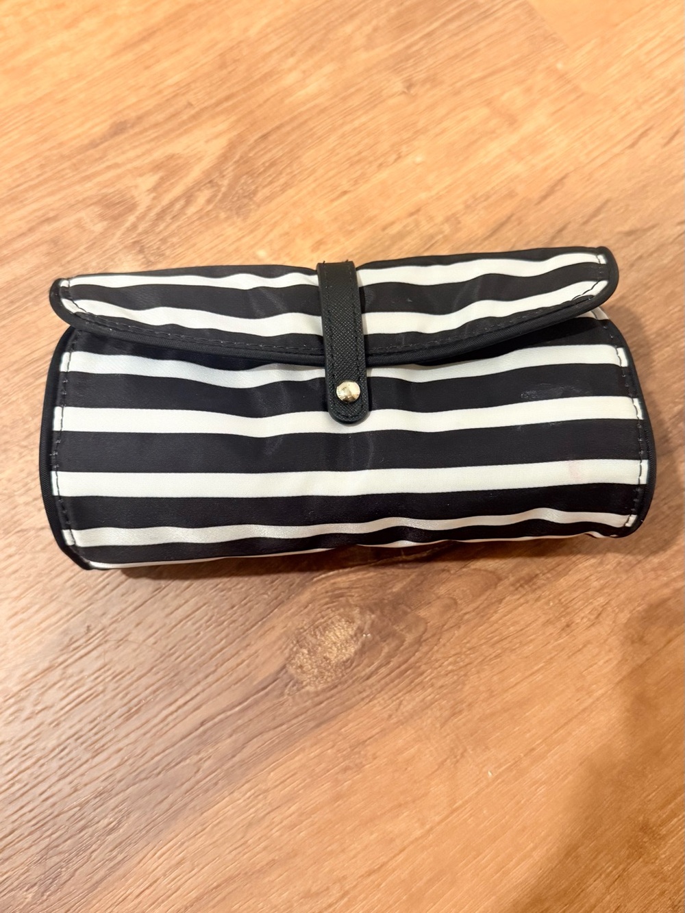 kate spade Black & White Striped Travel Bag Set with Floral Cosmetic Cases - Picture 15 of 16